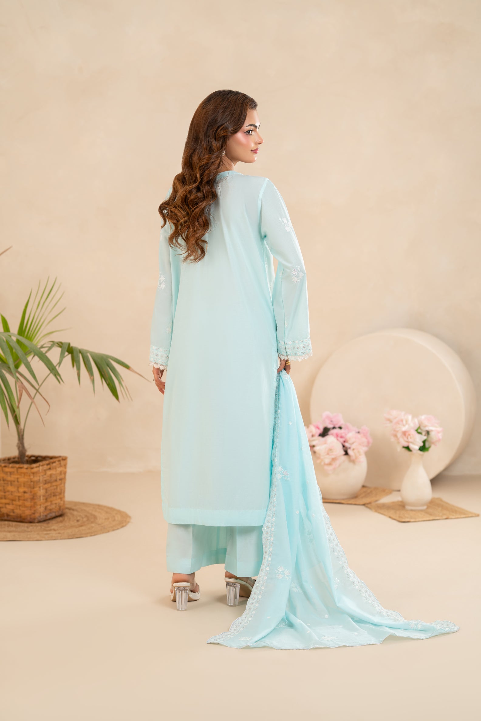 Embroidered Lawn 3-Piece Aqua Tint  ZZ-EMB-26043