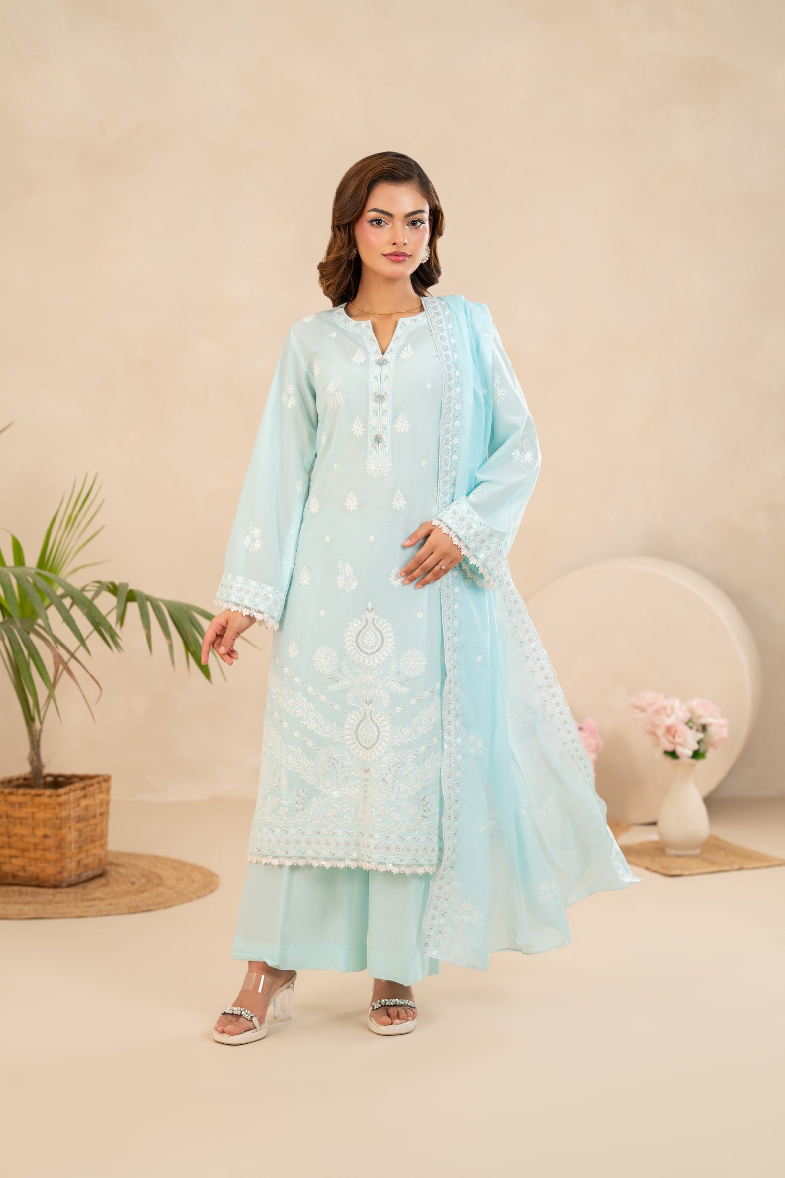 Embroidered Lawn 3-Piece Aqua Tint  ZZ-EMB-26043