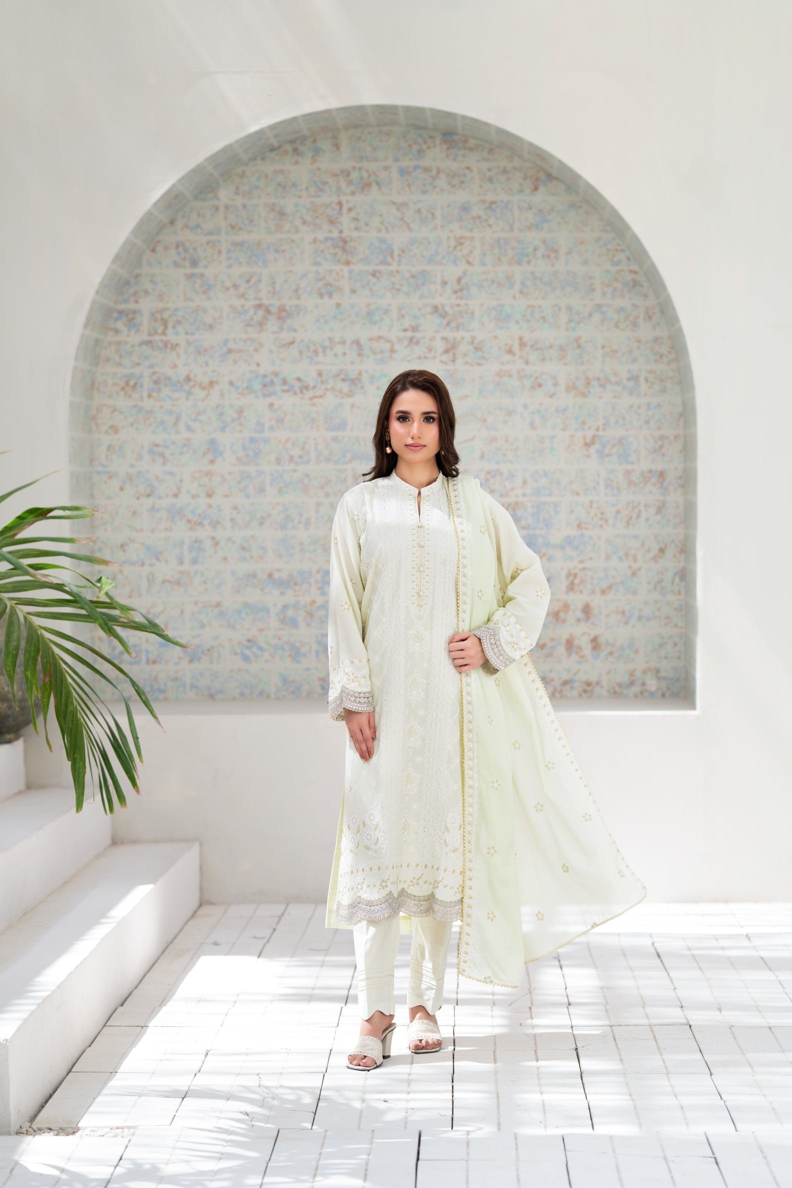 Mint Frost Embroidered Lawn 3-Piece | ZZ-EMB-26035