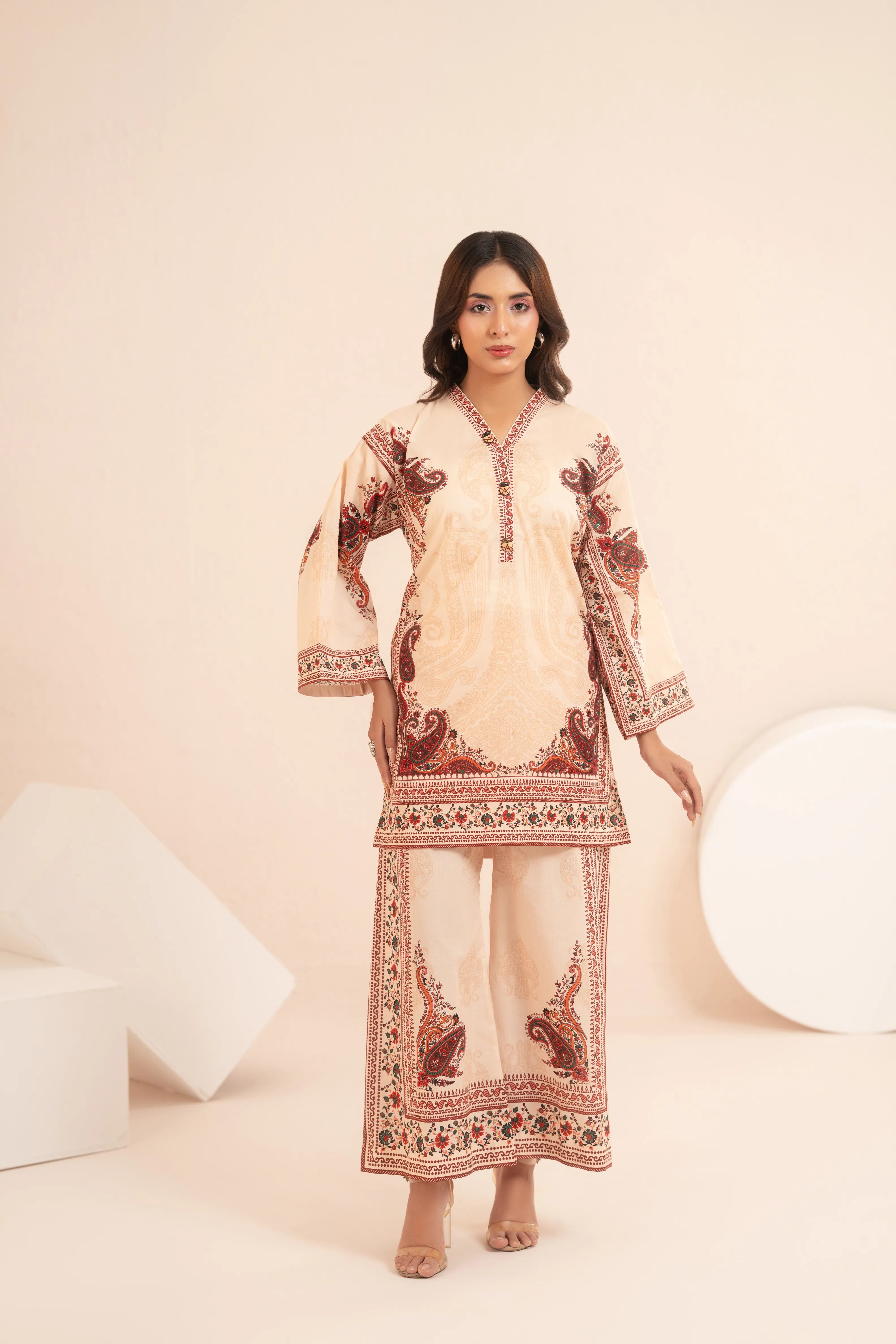 Heritage Paisley Stitched